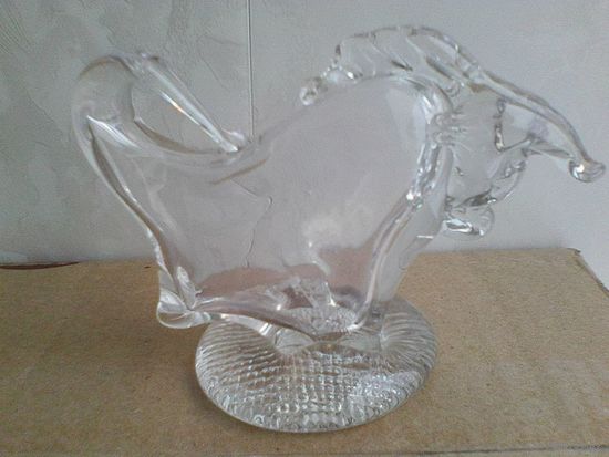 Статуэтка - "Бык" - Стекло - Размеры: Длина - 10 см. Высота - 7 см.