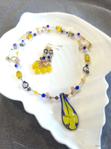 Кулон-бусы-колье и серьги из муранского стекла (Murano) "Желтый цветок" ручная уникальная работа