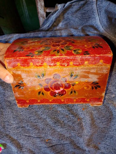 Шкатулка СССР,шкатулка деревянная,ручная роспись, сундучек
