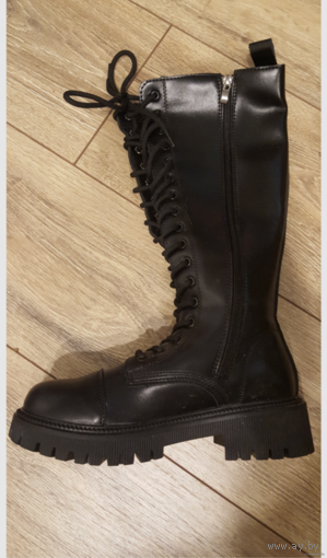 Ботинки женские.