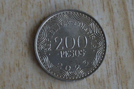 Колумбия 200 песо 2023