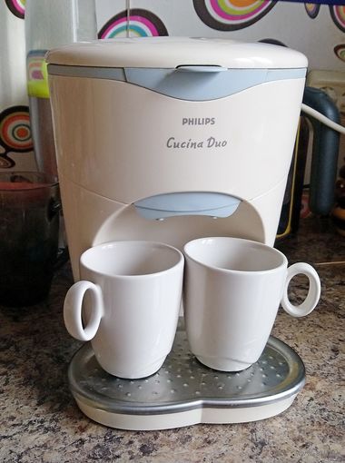 Кофеварка PHILIPS Holland