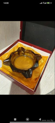 Антикварная пепельница Luminark1970