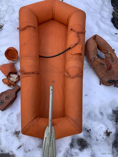 Советская морская авиационная спасательная лодка МЛАС-1 ОБ. Для лётчиков-истребителей морской авиации-на одно место!