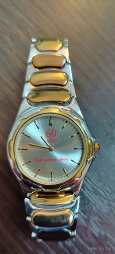 Винтажные наручные часы луч 2 пары с нестандартными циферблатами ремешки целые работоспособность неизвестна .