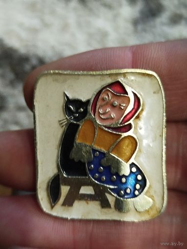 Бабушка и кот