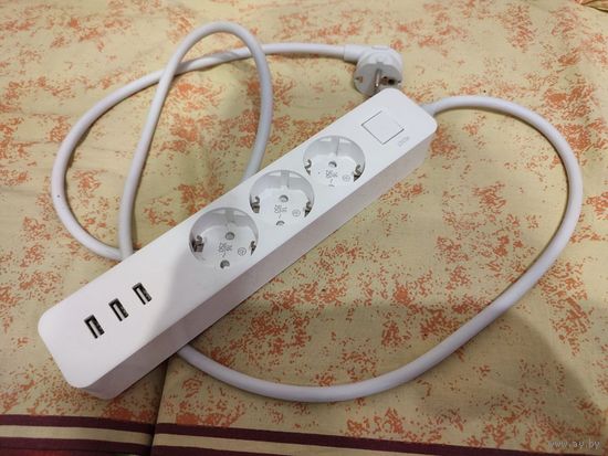 Сетевой фильтр Xiaomi XMCXB04QM 3розетки + 3usb 1.4 м