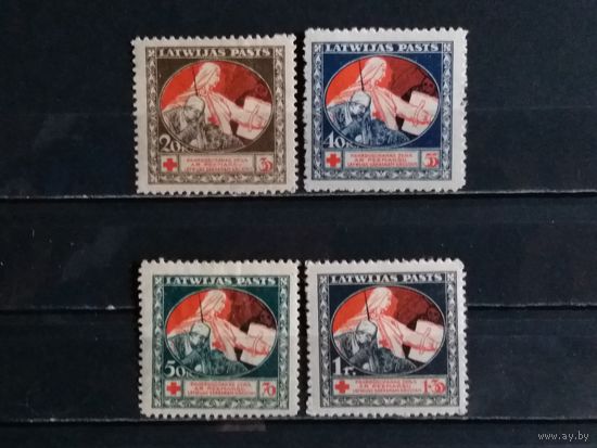 ЛАТВИЯ 1920г. Полная серия. Чист*