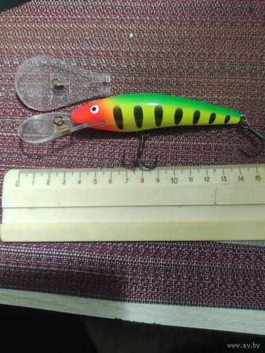 Воблер AkaraTop Shad105F