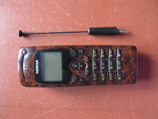 Мобильный телефон NOKIA 550 (THF-10) 1999 г.(некомплект) Редкость.(По почте не высылаю !!!)