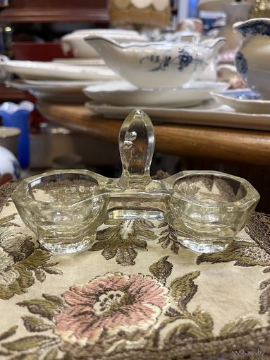 Солонка и перечница