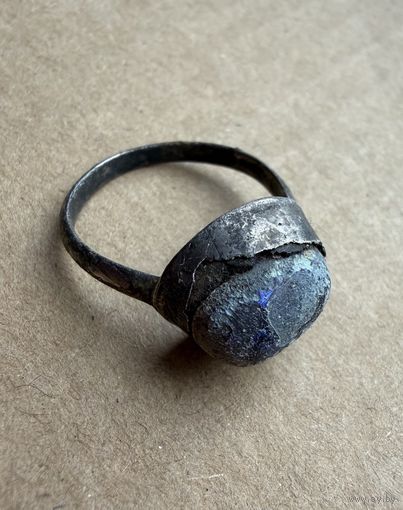 Кольцо серебряное с камнем старинное