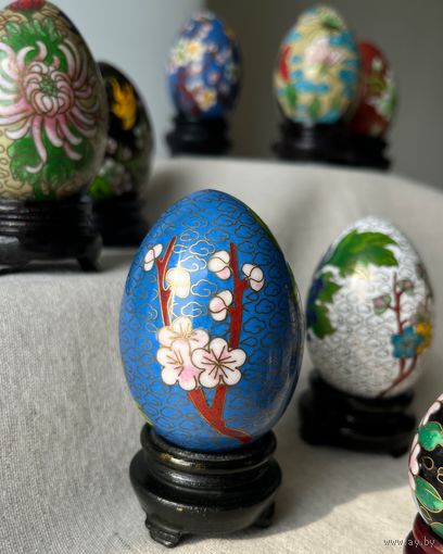 Статуэтка Яйцо Клуазоне клуазонне Перегородчатая эмаль с подставкой 6,5 х 4,5см