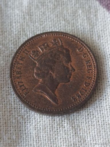 Великобритания. 1 пенни 1988 года. (4)