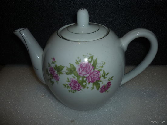 Большой Чайник 600 мл. Фарфор Старый Китай 70-ые