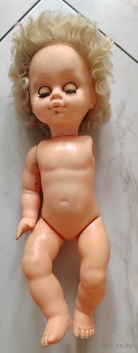 Кукла. СССР. Около 40 см. В реставрацию.