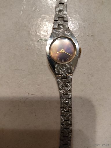 Часы женские Луч