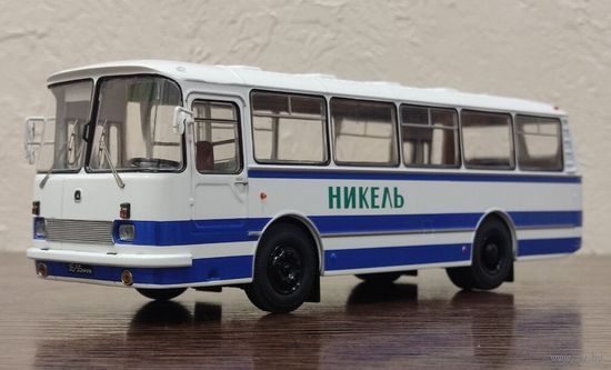 ЛАЗ-695Н "Никель" х/ф Мужики (Classicbus)