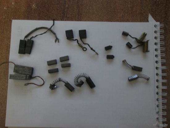 Щётки технические.Цена за пару.