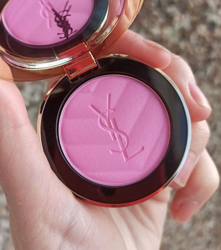 Румяна YSL Make Me Blush Bold Blurring Blush 6 gr в отттенке 42 Babydoll Pink