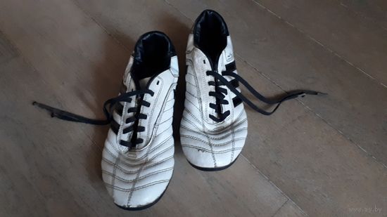 Бутсы Adidas Adinova, размер 36,5-37