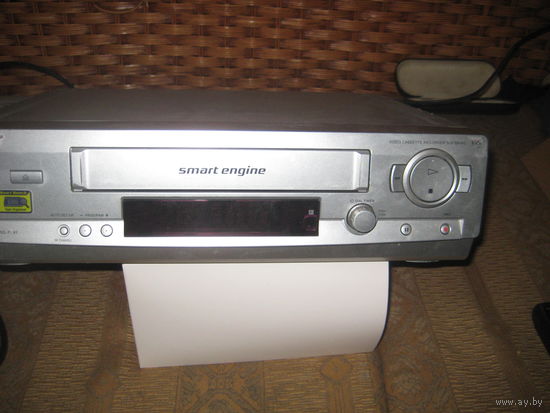 Видеомагнитофон SONY