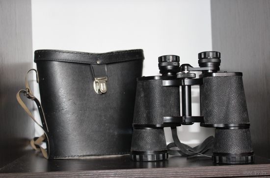 Бинокль "Revue" vergutete optik, 10x50, 88 mm, auf 1000 m, 4204, с чехлом и крышечками на линзы в комплекте.