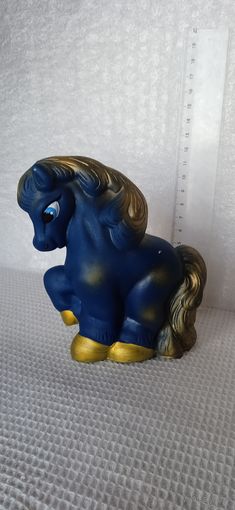 Резиновая игрушка лошадка.  21