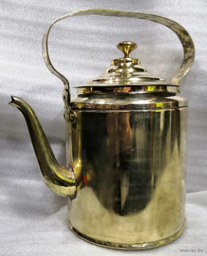 Огроменный чайник на 10 л., полковой, трактирный. Производственные и учётные клейма , 1909г.