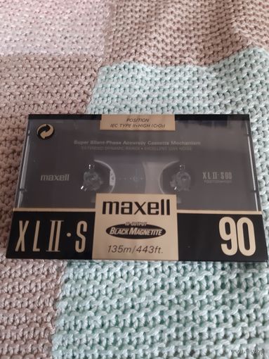 Кассета  maxell XL II-S 90