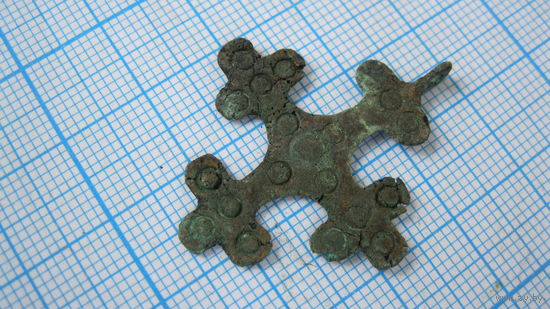 Крестик старинный, нательный. Бронза, литье.