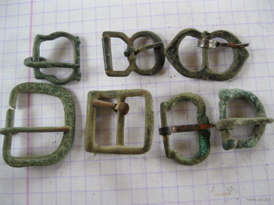 Пряжки древние, 7 шт. Бронза, литье.