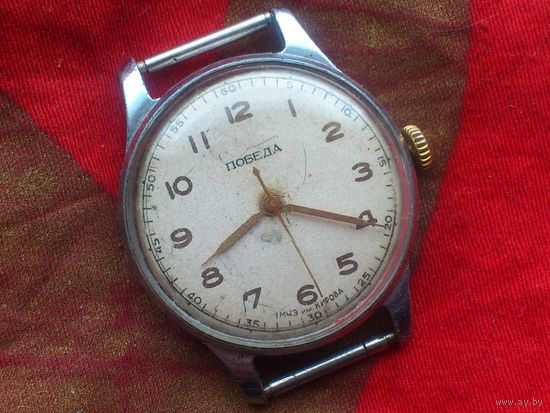 Часы ПОБЕДА 1 МЧЗ им. КИРОВА 1954 года с ЦЕНТРАЛЬНОЙ СЕКУНДНОЙ 2608 , ОФОРМЛЕНИЕ ЧН-38К