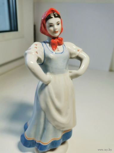 Статуэтка "Плясунья"