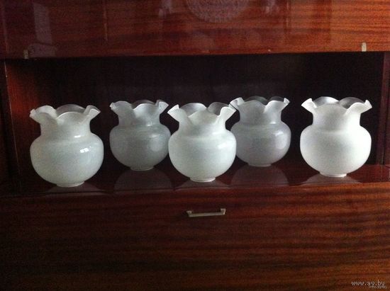 - ПЛАФОНЫ для люстры 5 шт новые