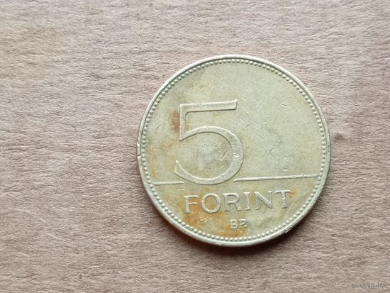 Венгрия 5 форинтов, 2004г. (D-107)