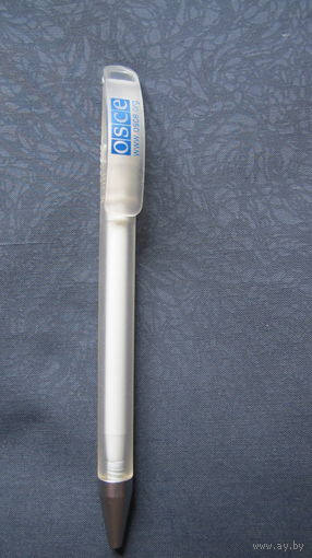 Фирменная шариковая ручка 3