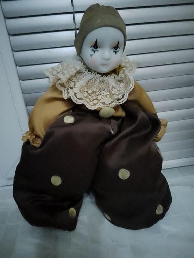 Игрушка Арлекин большой 32 см