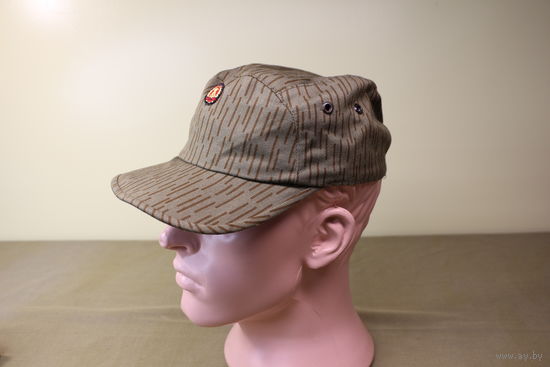 Кепи ГДР, 57-58 р. новая. Распродажа коллекции вещей. С РУБЛЯ! АУКЦИОН!