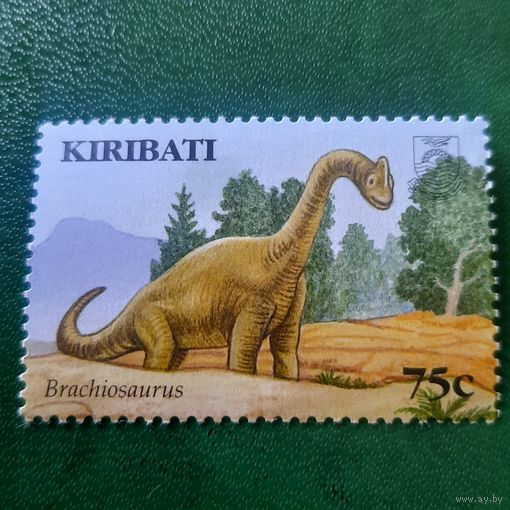 Кирибати. Доисторические животные. Бронхиозавр