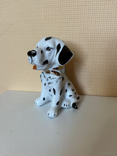 Фарфор. Статуэтка "Собака"(Собачка) редкий окрас с позолотой. ДФЗ АУКЦИОН не с рубля без МПЦ.