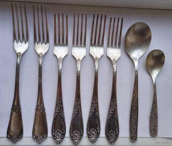 Мельхиор СССР 8 штук