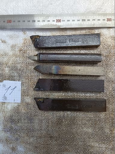 Резец токарный для наружной резьбы 25*16, Т5К10, цена за шт.