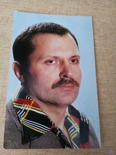 Актёр. Евгений Лазарев