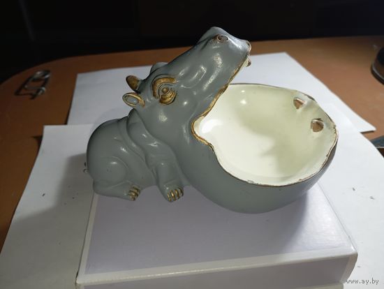 Мыльница - Бегомот , керамика .