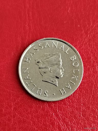 Бруней 10 сен 1992