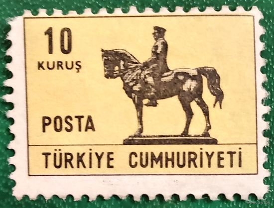 Турция 1967. Статуя Ататюрка