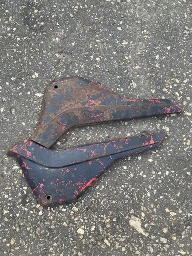 Боковые накладки мотоцикла ЗиД Сова