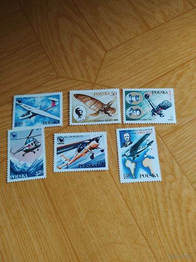 Польша серия марок 1978 г. История авиации.
