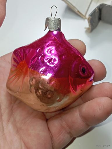 Ёлочная игрушка  - Рыбка . СССР  . Стекло .